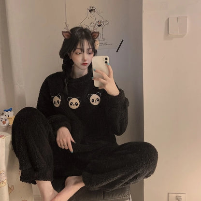 Women’s Fleece Pajama Set with Plaid Pants and Long-Sleeve Top