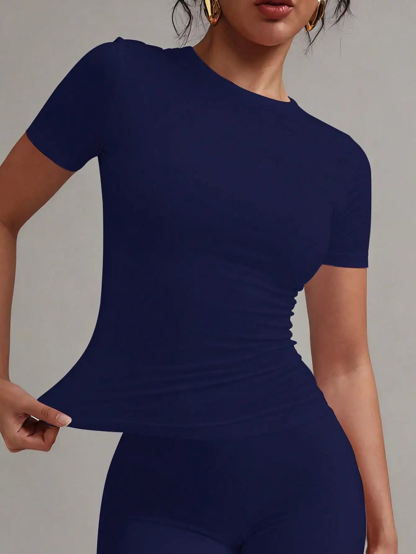 Women's White Fitted T-Shirt Short Sleeve Casual Crew Neck Tee