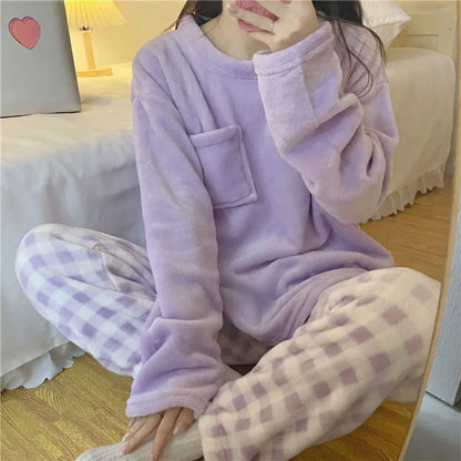 Women’s Fleece Pajama Set with Plaid Pants and Long-Sleeve Top