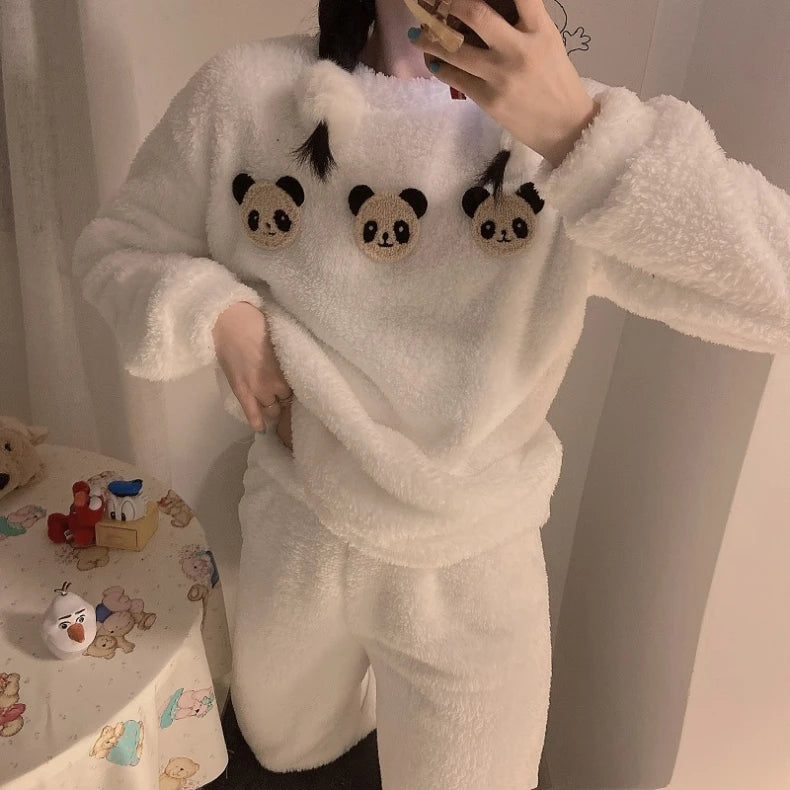 Women’s Fleece Pajama Set with Plaid Pants and Long-Sleeve Top